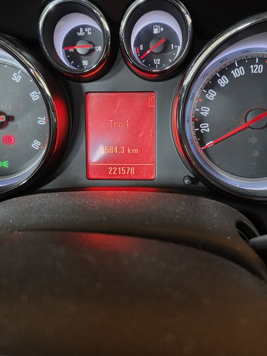Opel astra J 2011 benzina 1.4
