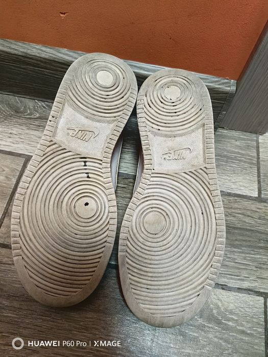 Маратонки Nike размер 38.5