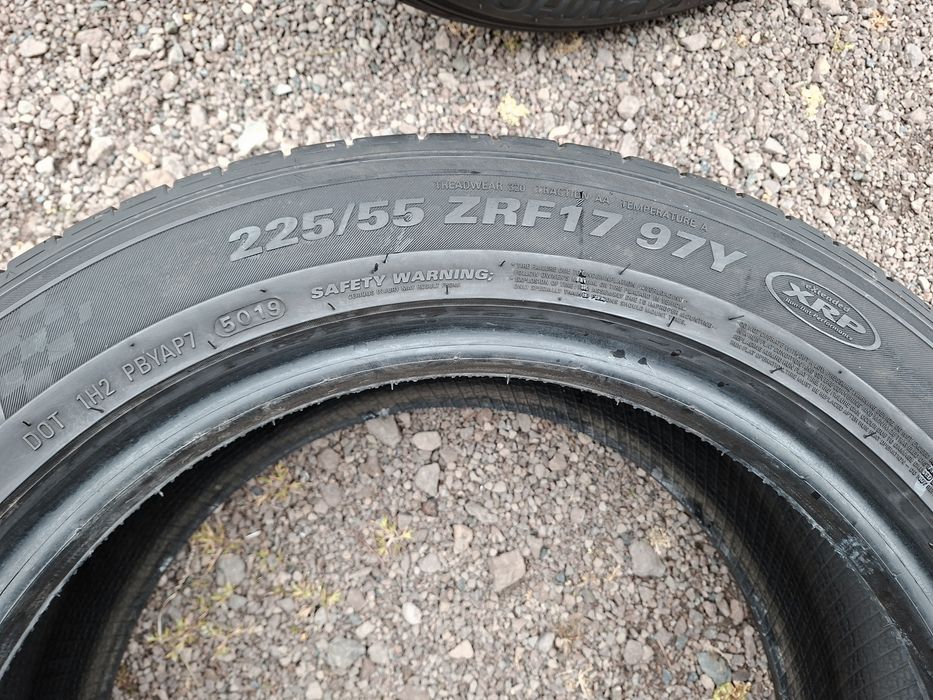 KUMHO 225 55 17 Runflat Комплект летни гуми