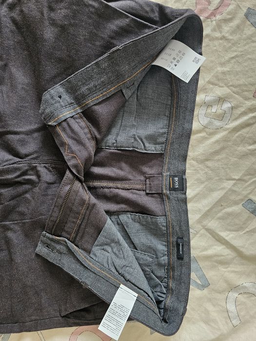 Pantaloni Hugo Boss