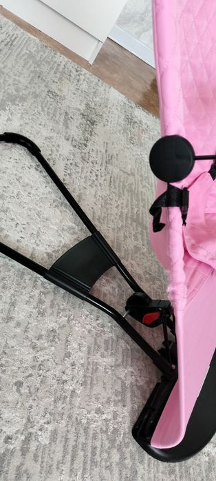 Шезлонг в хорошем состянии