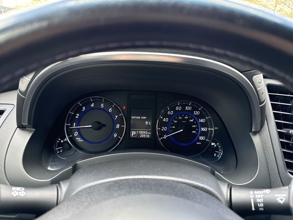 Infiniti QX70S 3.7 Газ