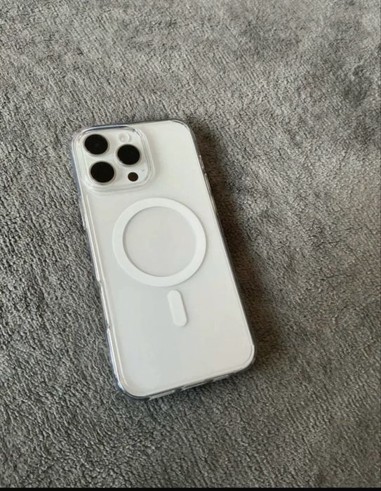 De vânzare  iPhone 16 Pro Max – 256GB White