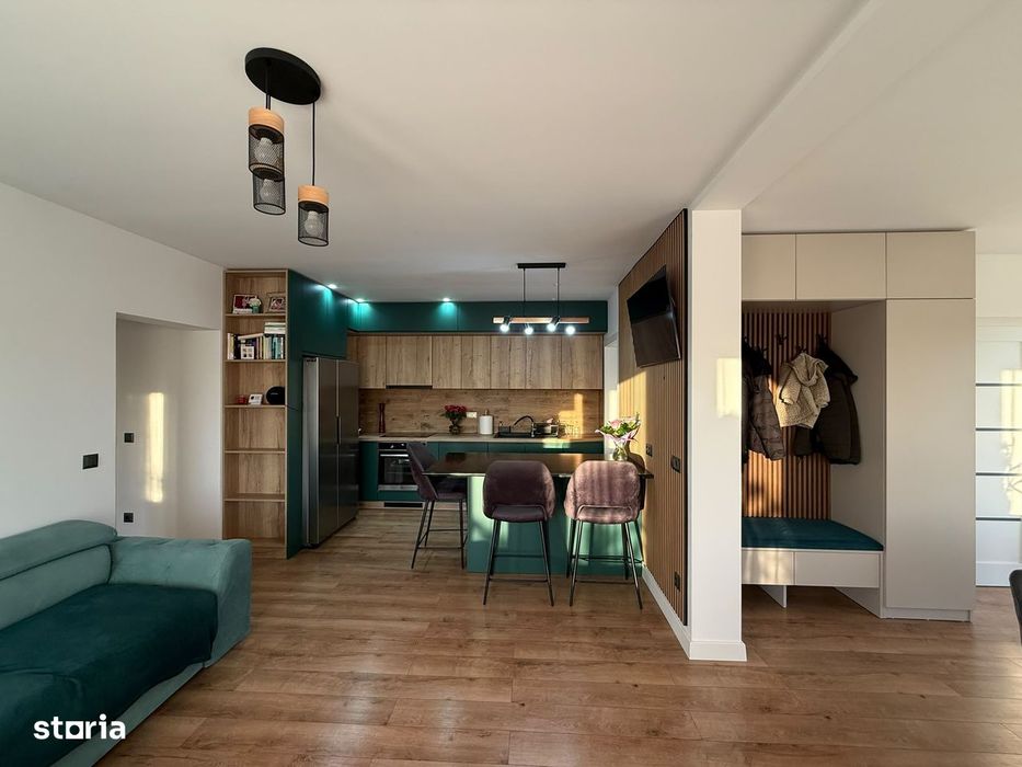 Vand casa moderna P+M, la 7 km de Satu Mare