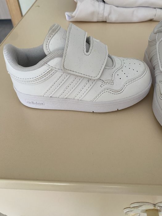 Adidas маратонки