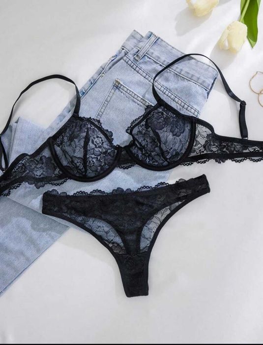 Set lenjerie sutien chiloti