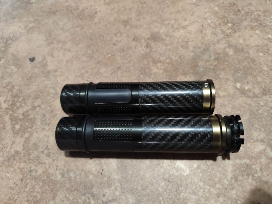 Карбонови ръкохватки Rizoma