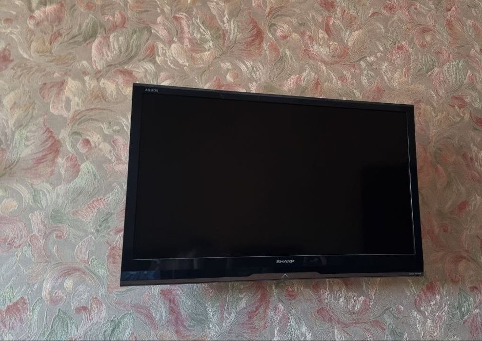 Телевизор Sharp хорошая