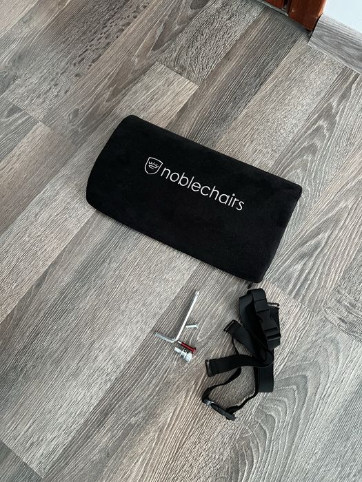Стол noblechairs еко кожа черен