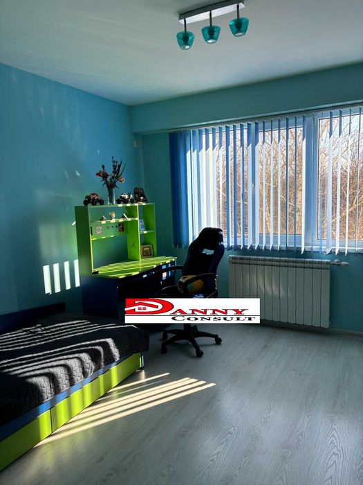 Продава се Тристаен апартамент в Велико Търново, Акация - 78 кв.м за 1453 €/кв.м - Снимка #7