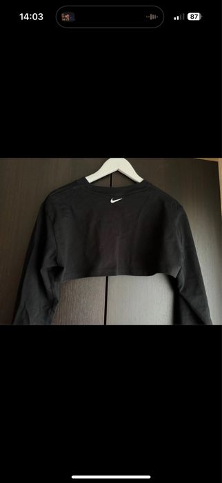 Crop top cu maneca lunga