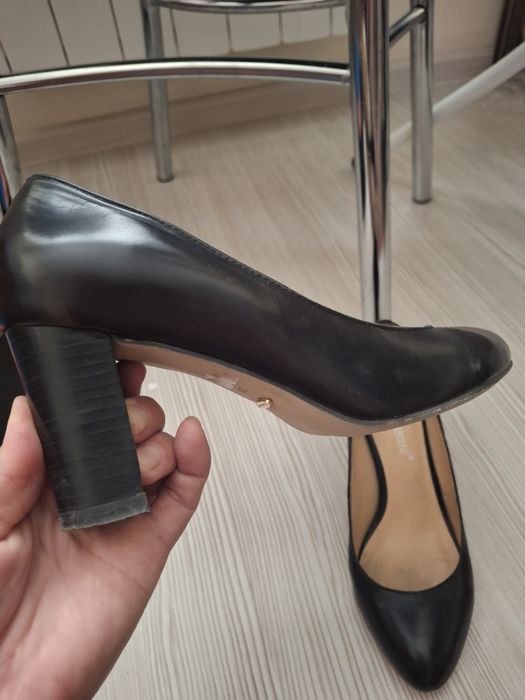 Продается Женская обувь