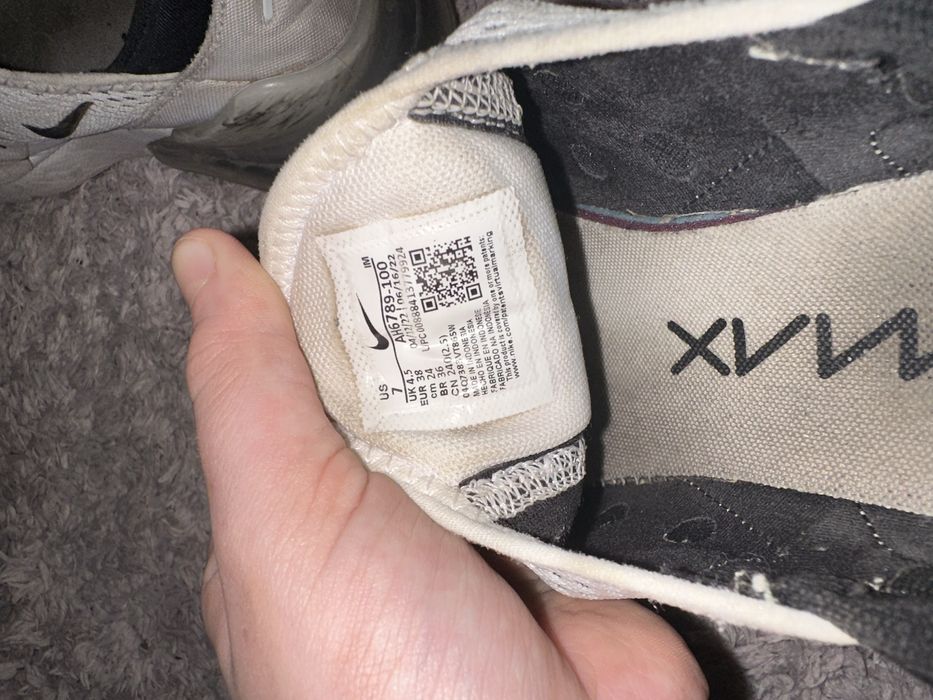 Дамски Маратонки NIKE Air Max 270 размер 38 оригинални
