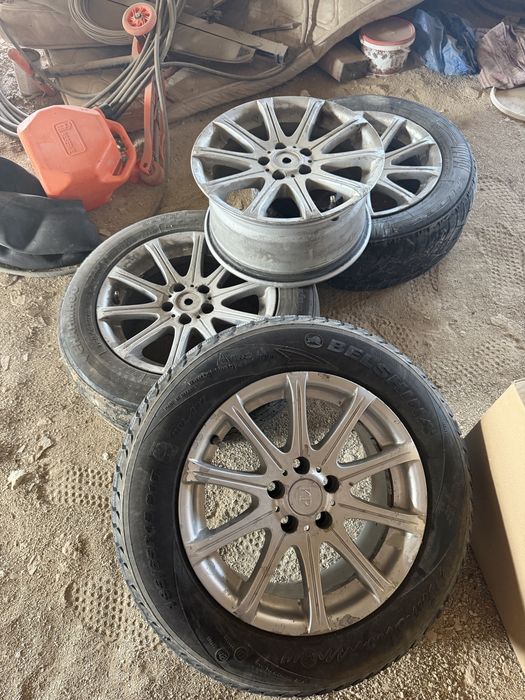 Диски R15 Каринаға барады