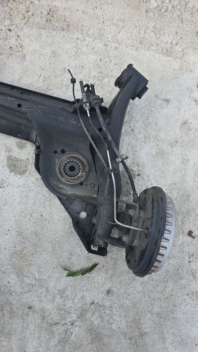 Punte spate Renault Clio V