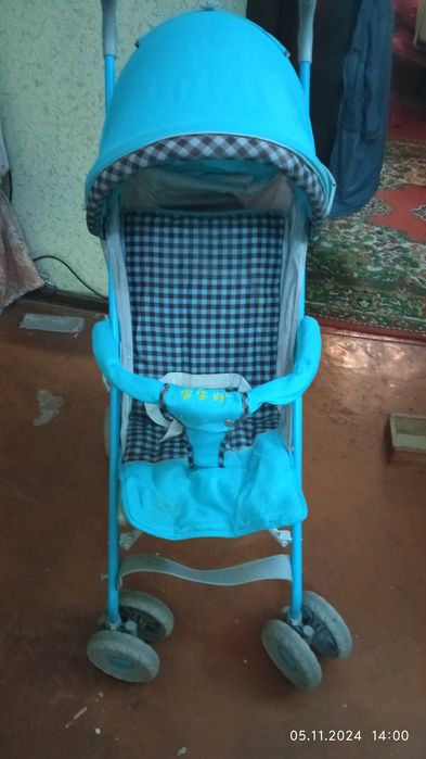 Продается детская коляска.