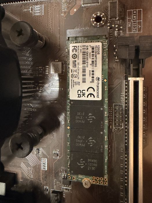 MSI B450-A PRO MAX + Ryzen 3 3200G + 120GB M.2 SSD