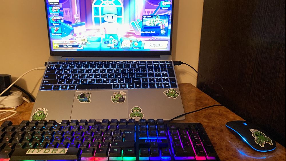 Нотбук HYDRA H20