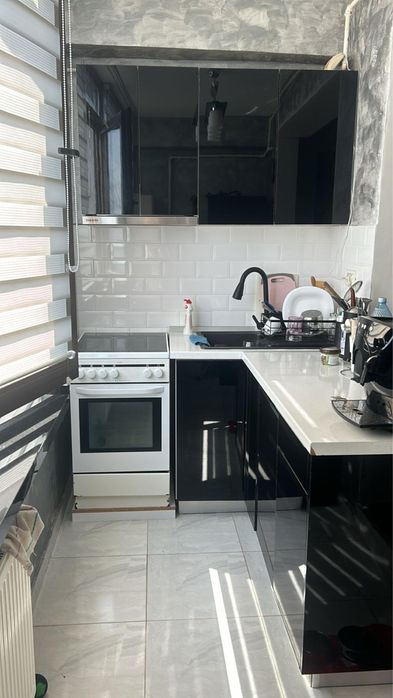 Vand Garsoniera Militari Residence