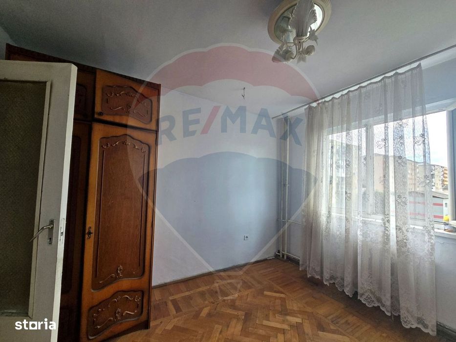 Apartament 3 camere, decomandat, Alba Iulia, (Cetate) 84.000 euro