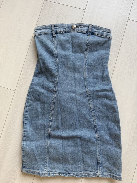 Джинсовое платье Stradivarius