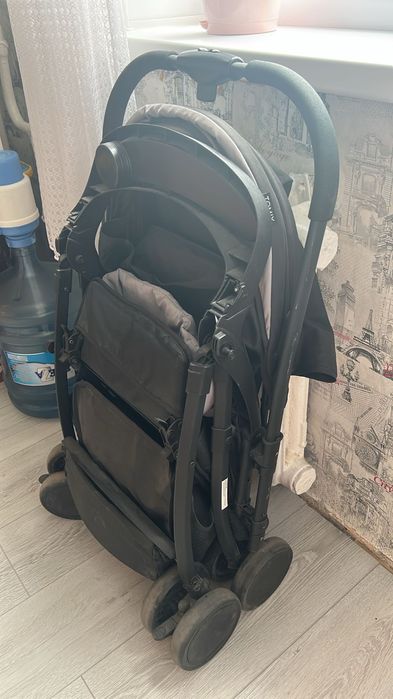 Коляска Tomix продам