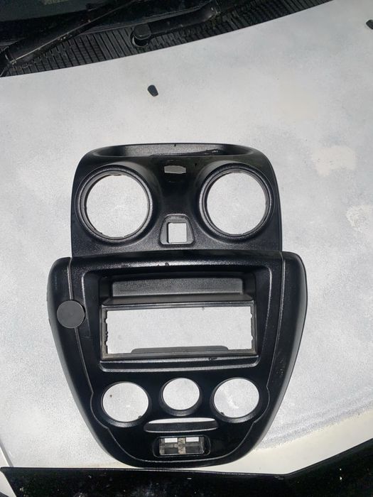 Консоль для Granta