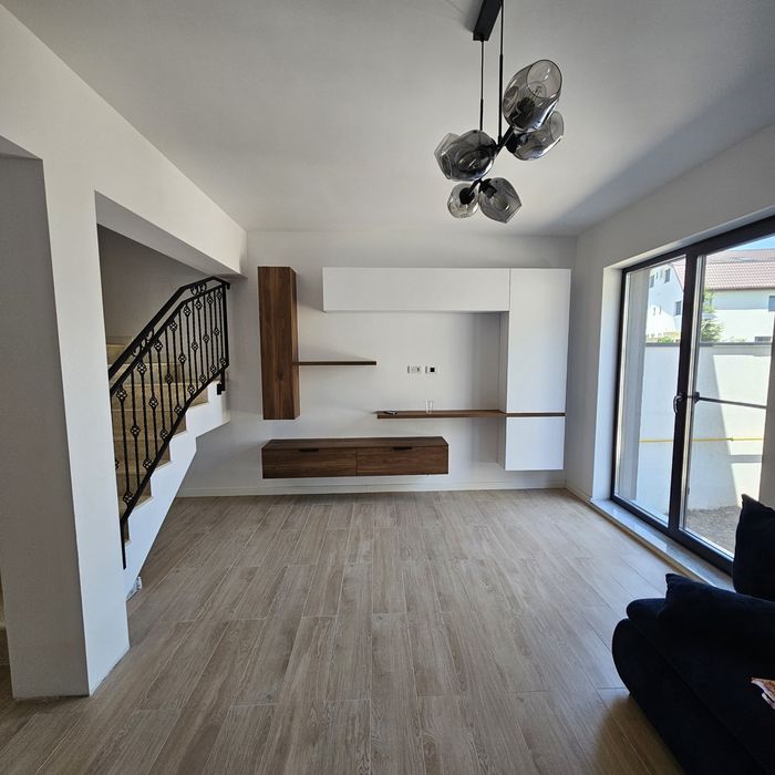 Casa-Vila Ghidigeni Martisor  Toamnei Prelungirea Ghencea