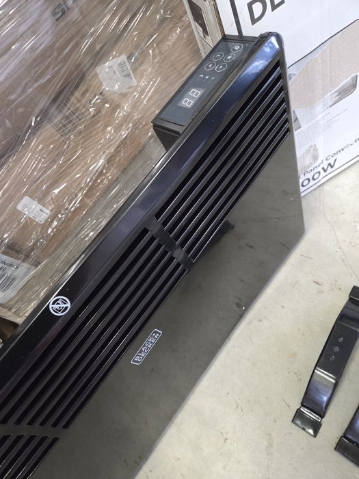 Електрически конвектор за стена Black+Decker BXCSH1200E, 1200 W, Елект