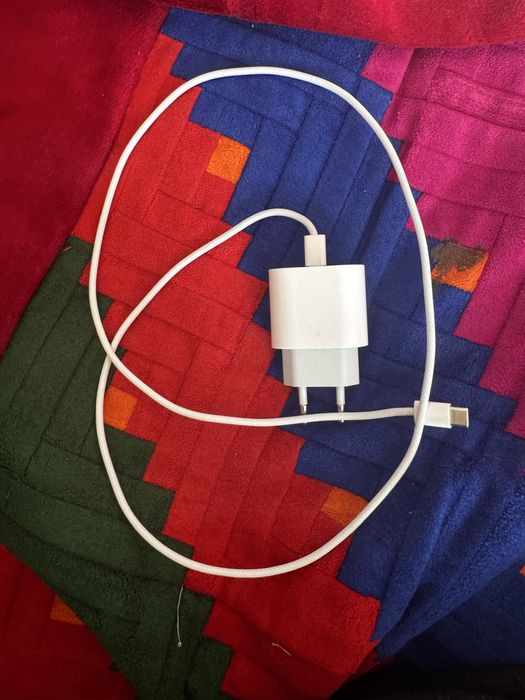 Iphone type c зарядка