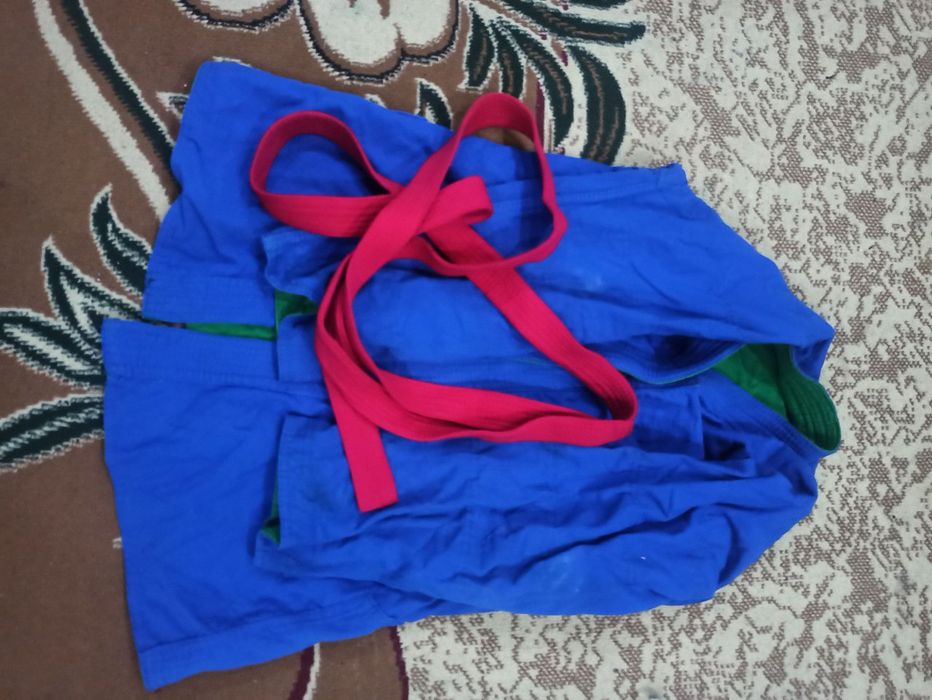 Kurash forma yangiday hali