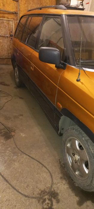 Продам мазду мпв 1996