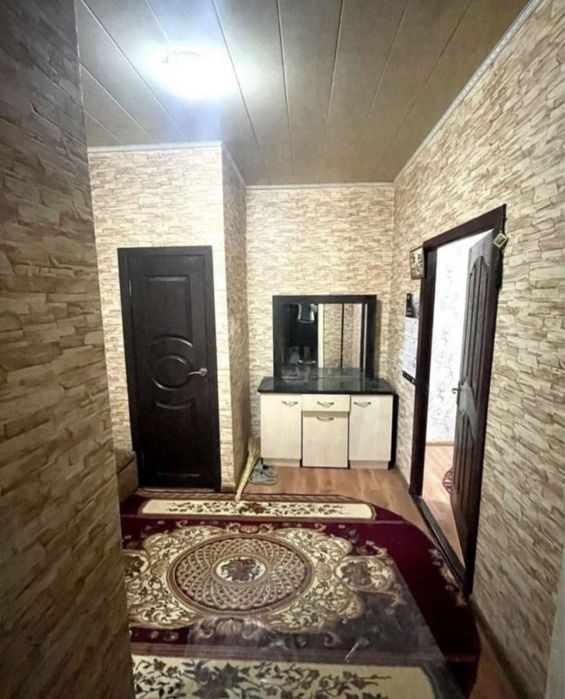 Срочно 2х 9микрарайоне сдаётся вдоль дороги