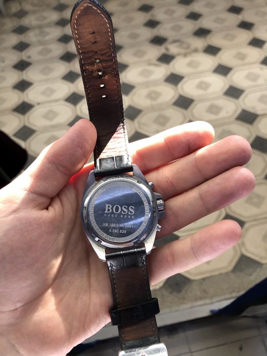 Boss часы оригинал