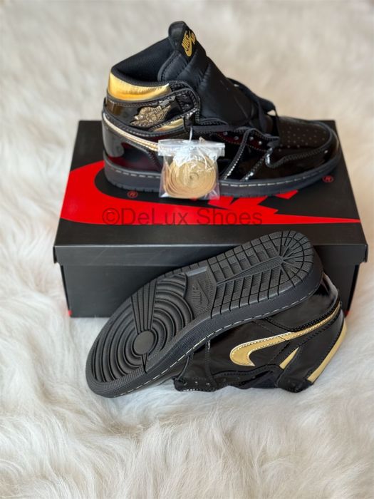 Air Jordan 1 Retro Black Metallic Gold Verificare Colet