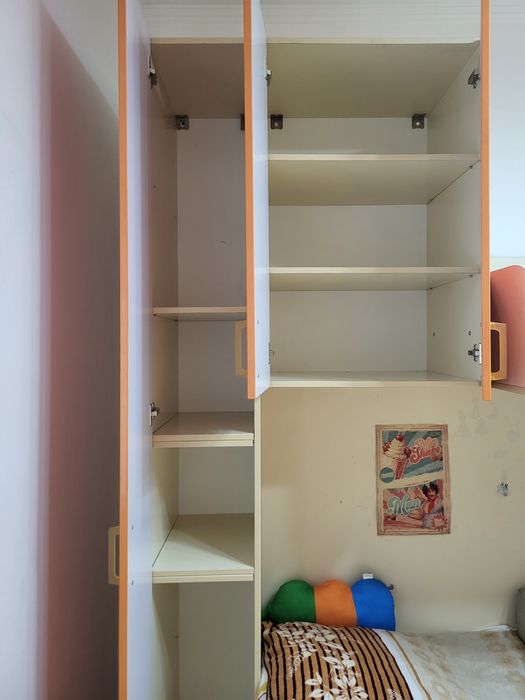 Детские кровати, шкафы, гарнитур детский