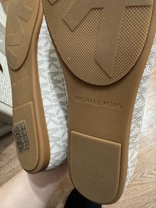 Продаю балетки Michael Kors (оригинал)