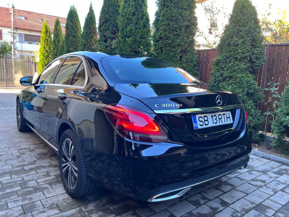 MERCEDES-BENZ 300 2021 — imagine 2