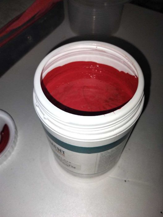 Pigment pastasi Eskim. Narxi 200 000 so'm