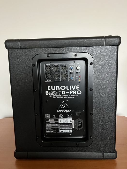 Subwoofer activ Behringer Eurolive B1200D-PRO