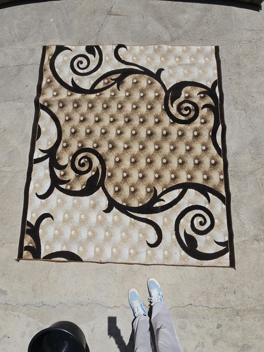 Gilam 2х2.5 m sotiladi – ideal holatda!