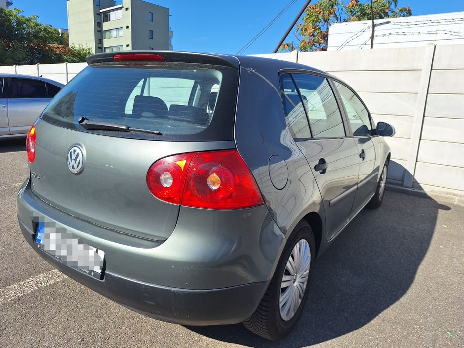 Volkswagen Golf 5 1.4mpi