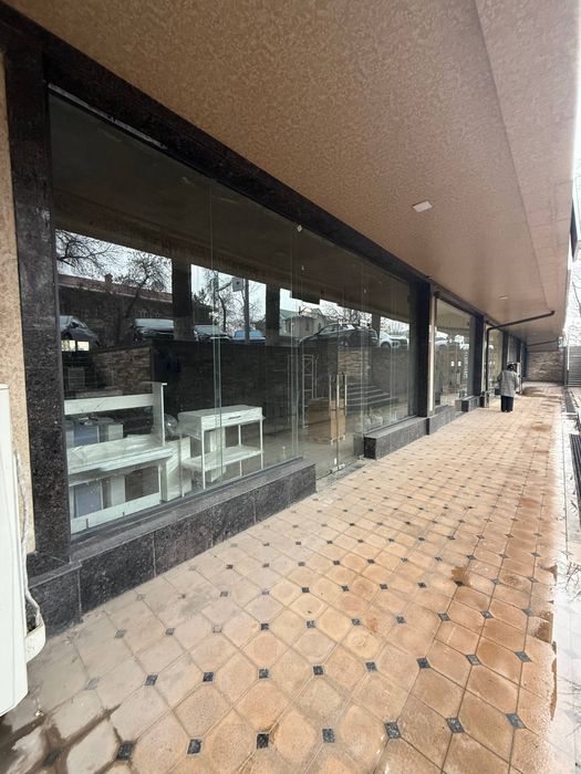 Аренда два помещения на Буз Базаре, 225 м2, магазин, офис, салон V1