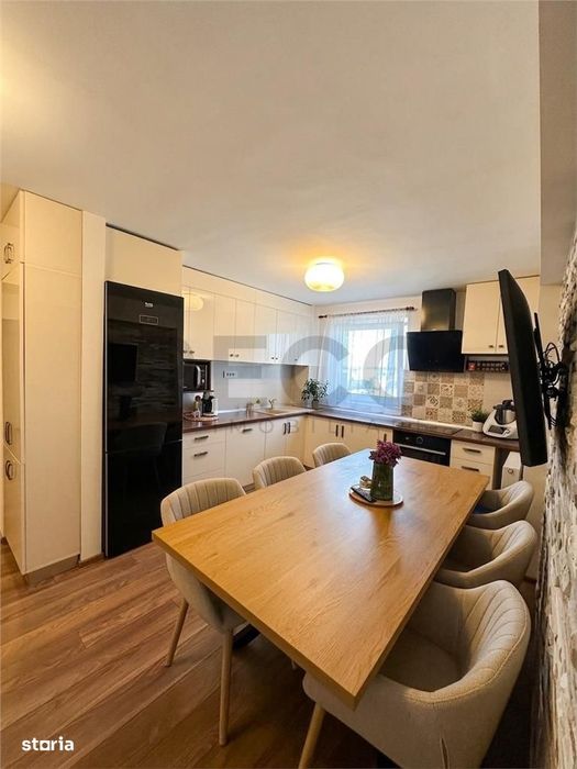 RECO Apartament 3 camere, zona Dacia, balcon, priveliste superba