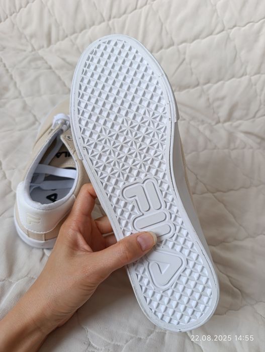 Нови Сникърси Fila