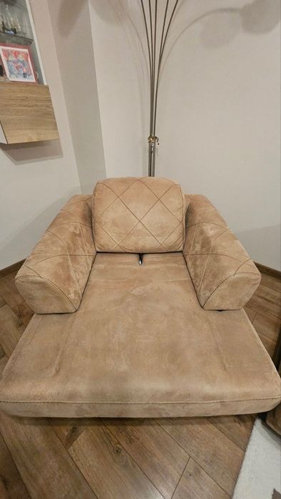 Разтегателен диван с фотьойл