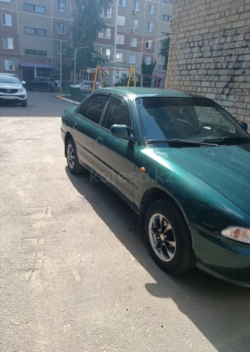 Продам авто Митсубиси Галанд