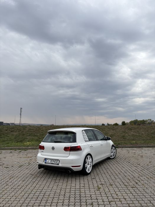 VOLKSWAGEN Golf 2012 — imagine 4