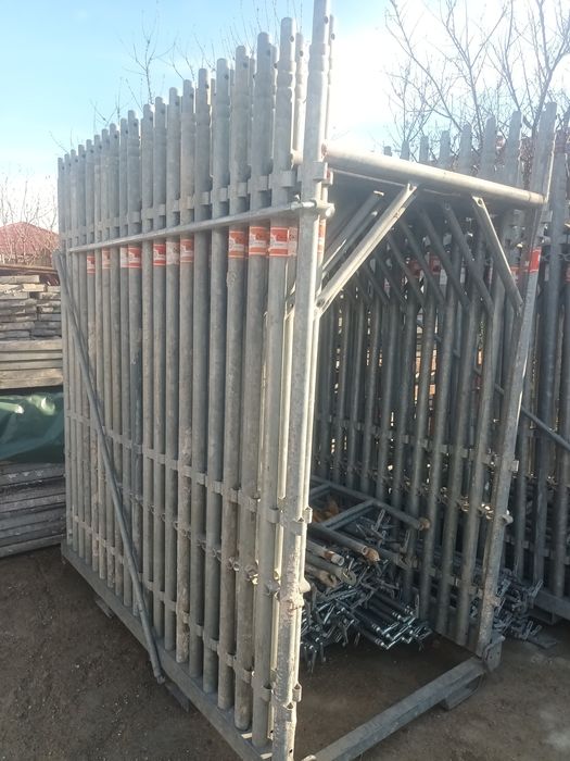 Vand schela constructii