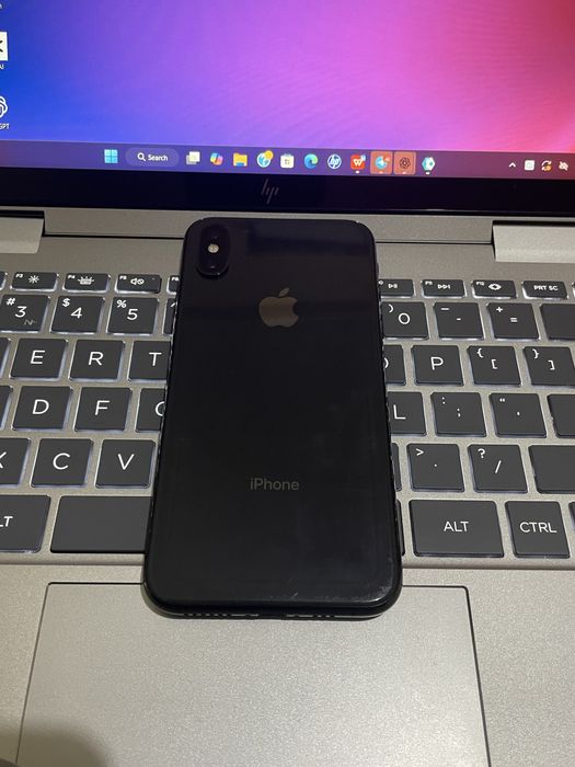 Iphone Xs sotiladi